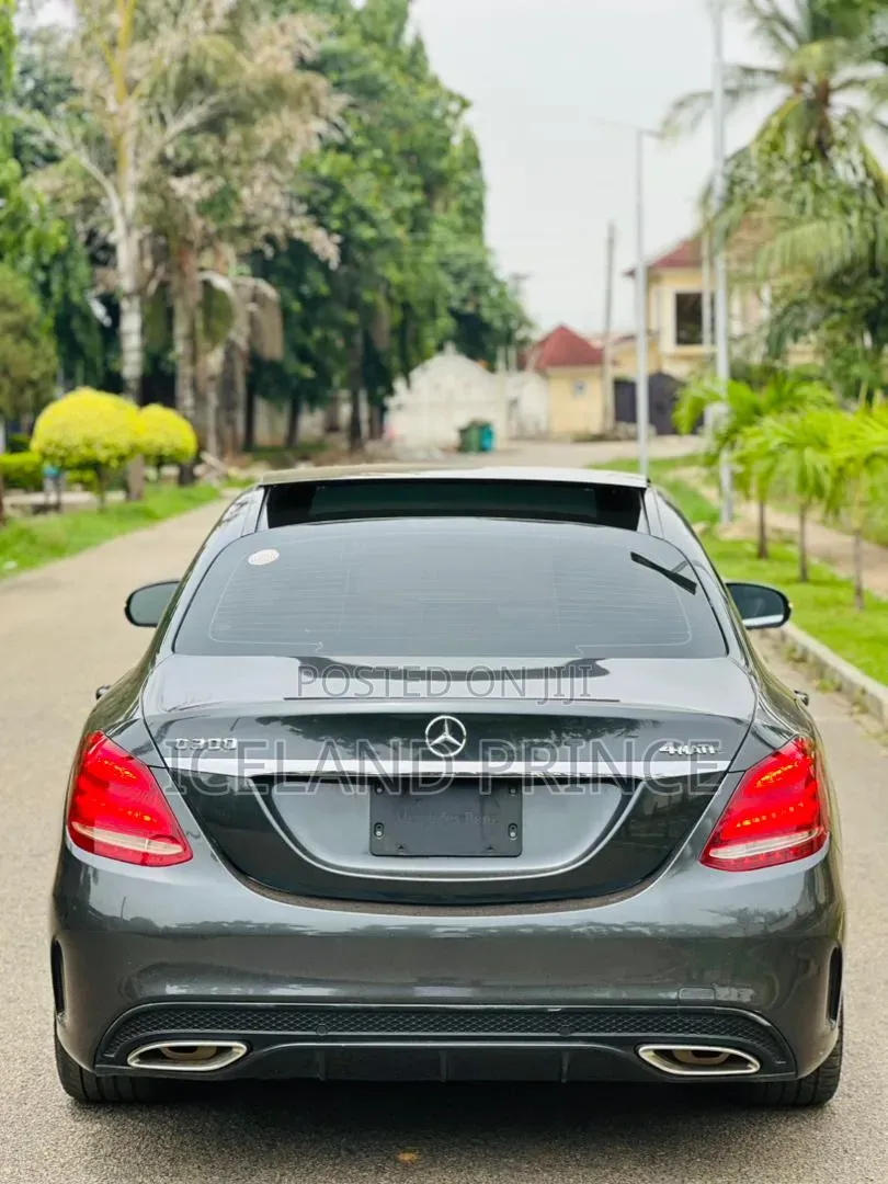 Mercedes-Benz C300 2015 Gray