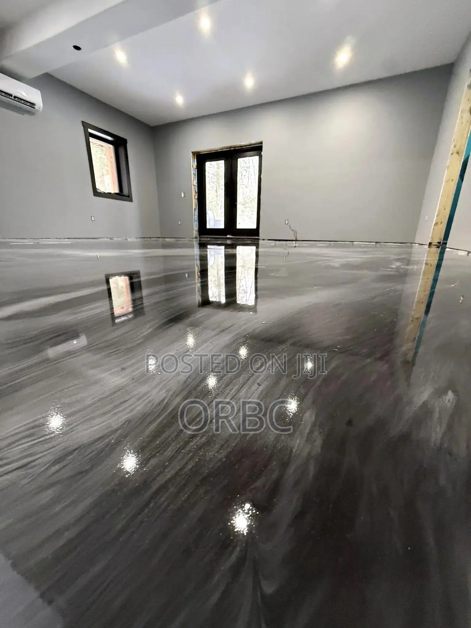 Black and White Metallic Epoxy Floor