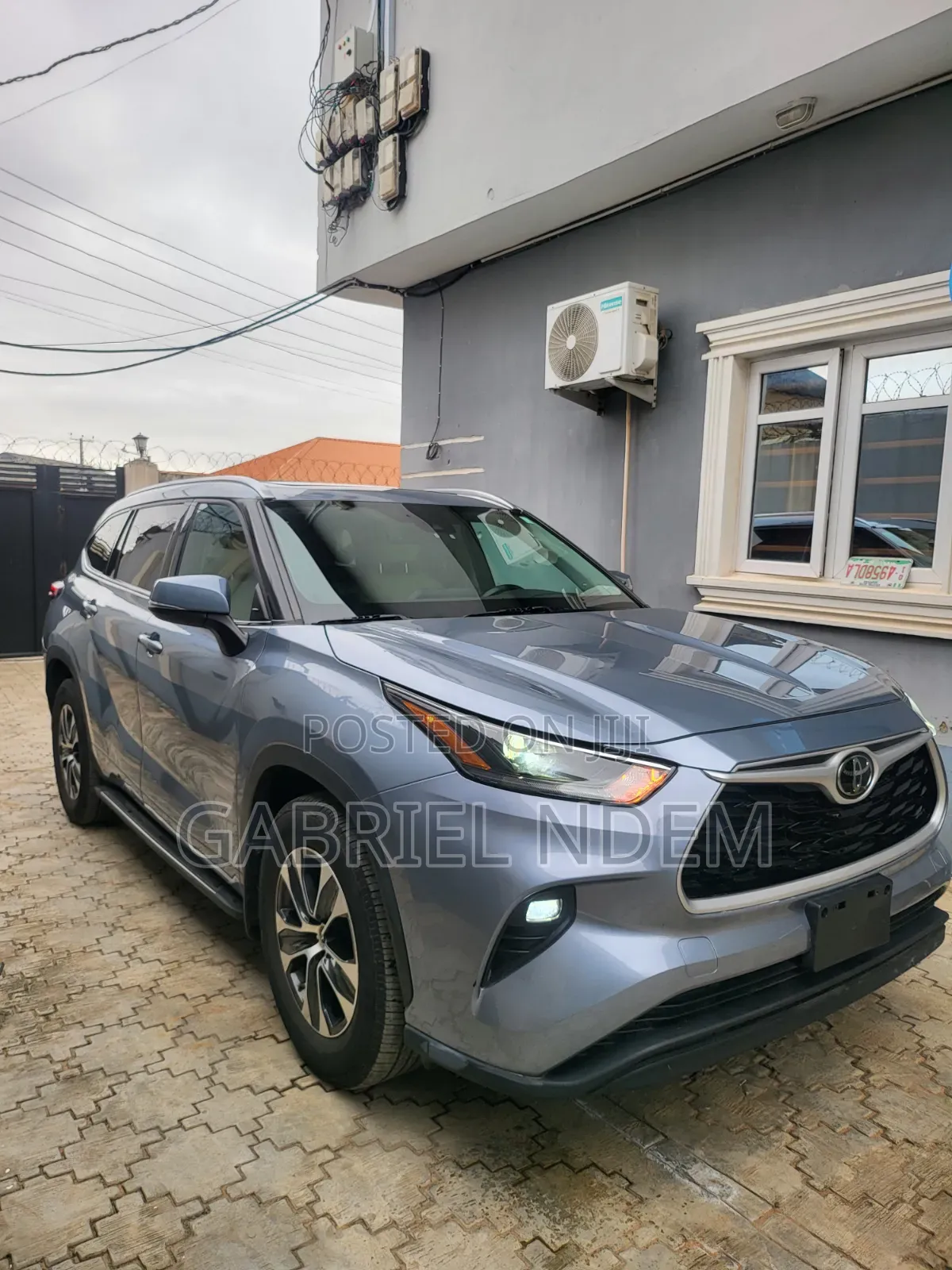 Toyota Highlander 2021 Blue