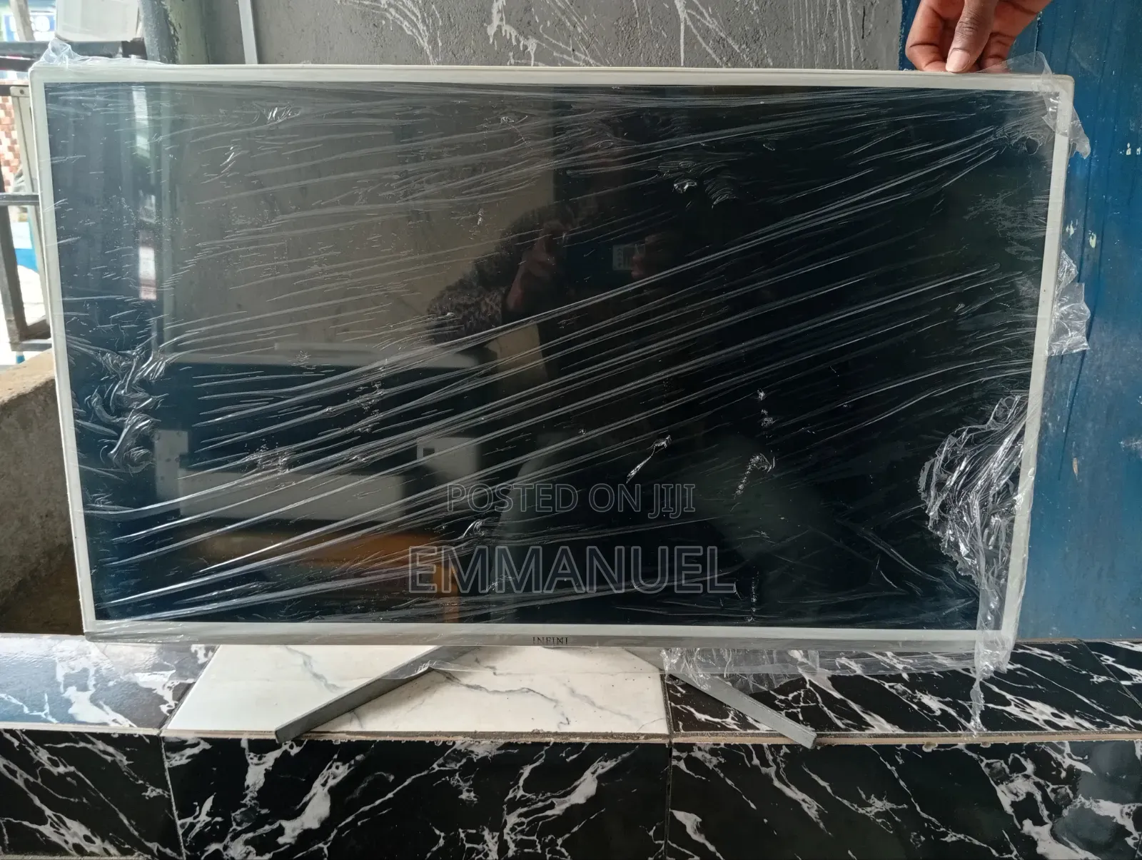 32 Inches Framles Monitor Hdmi Display Port