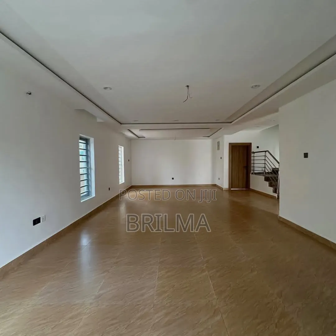 4bdrm Duplex in Mabushi for sale