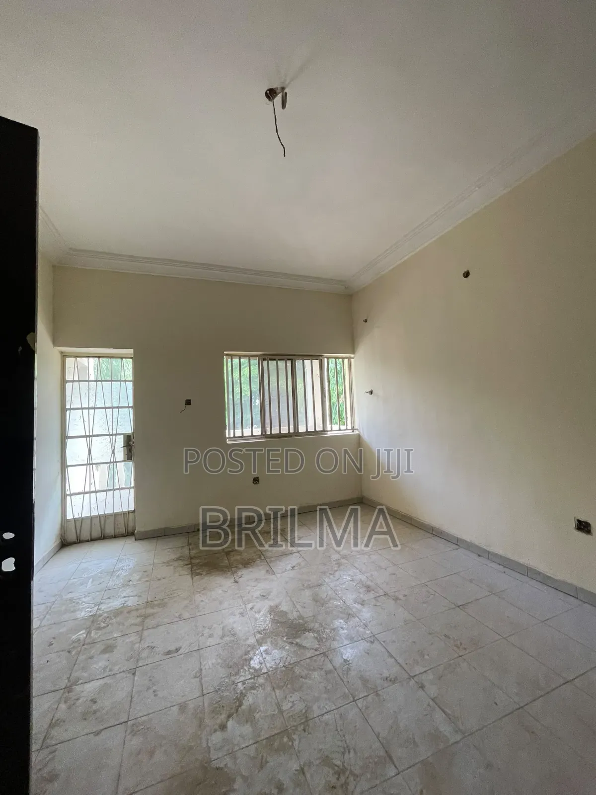 3bdrm Apartment in Wuse 2 for rent