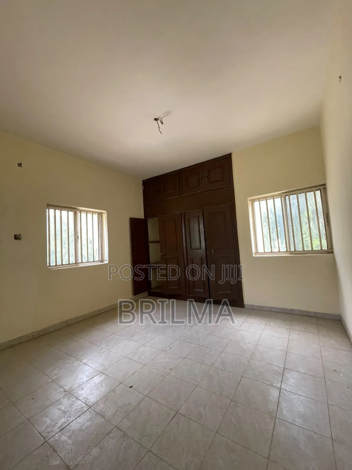 3bdrm Apartment in Wuse 2 for rent