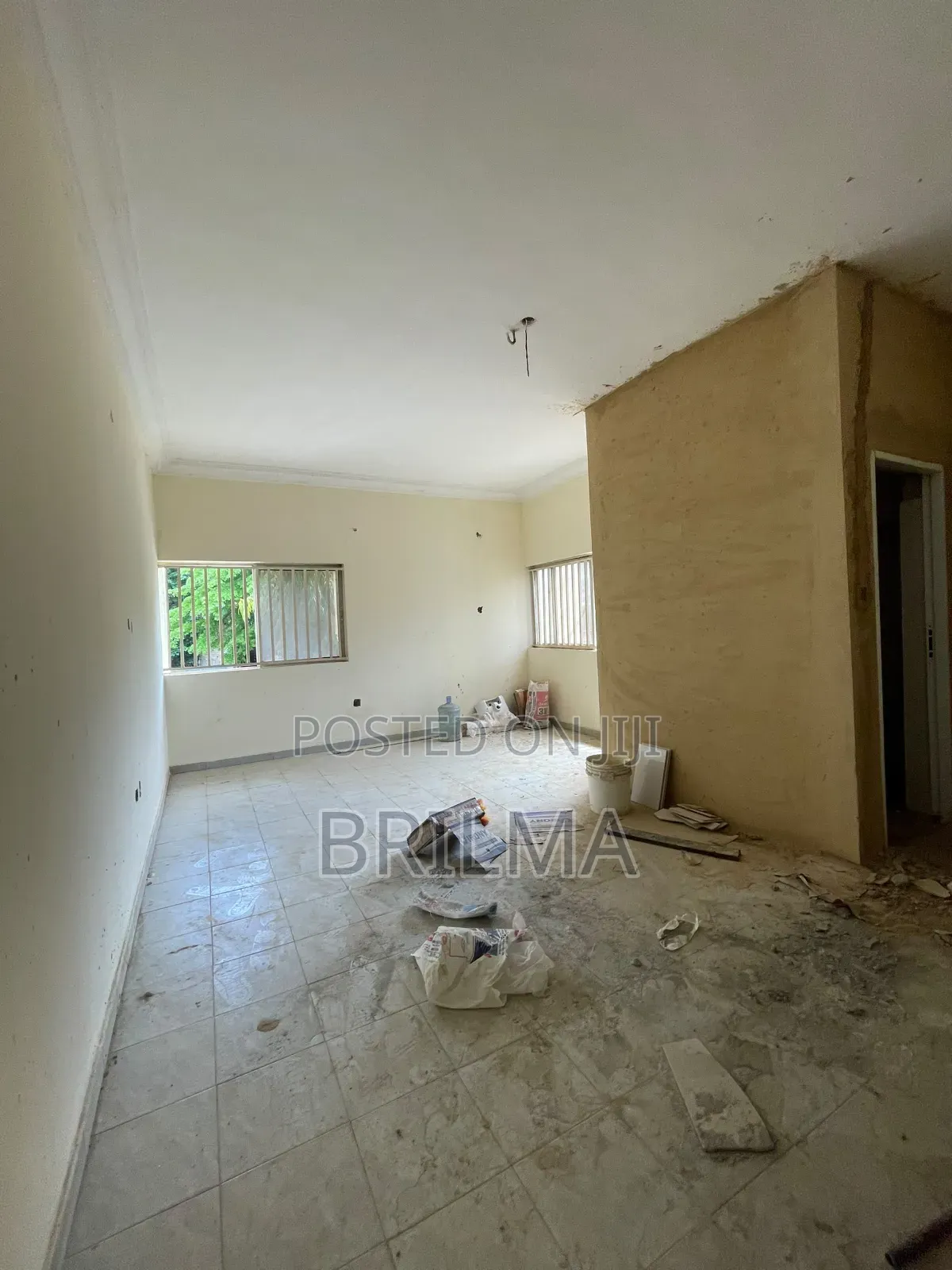 3bdrm Apartment in Wuse 2 for rent