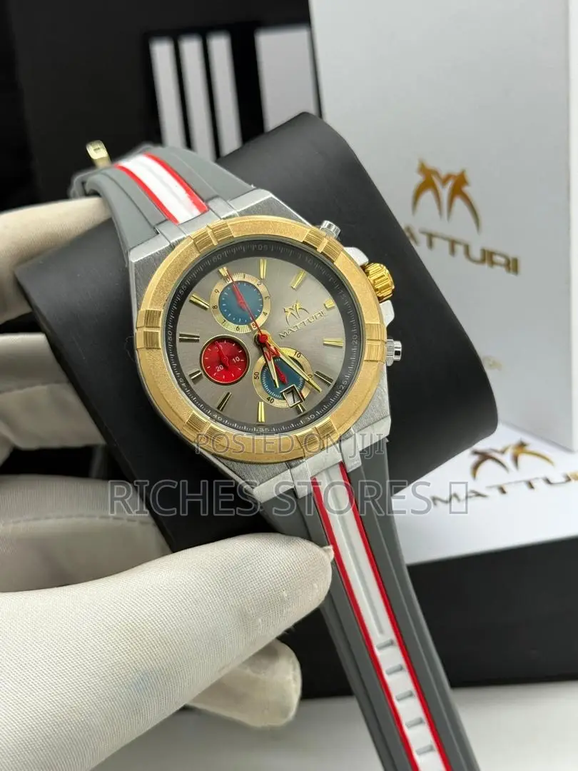 Premium Matturi Chronograph Sapphire Glass Rubber Strap Watch