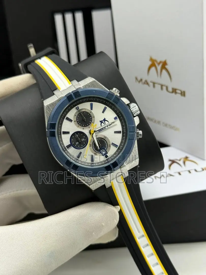 Premium Matturi Chronograph Sapphire Glass Rubber Strap Watch