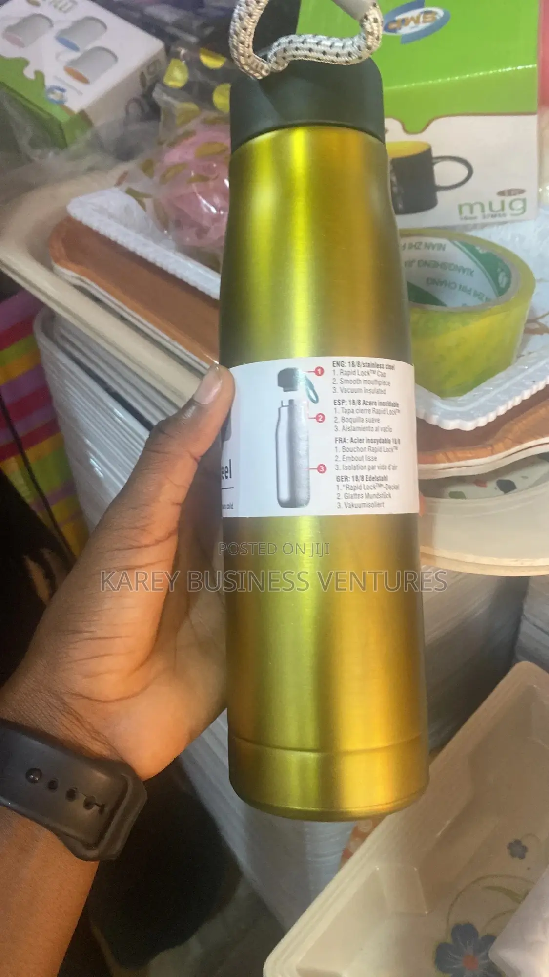 Flasks,Water Bottles Of Various Qualities, Designs,Colors,Souvenirs