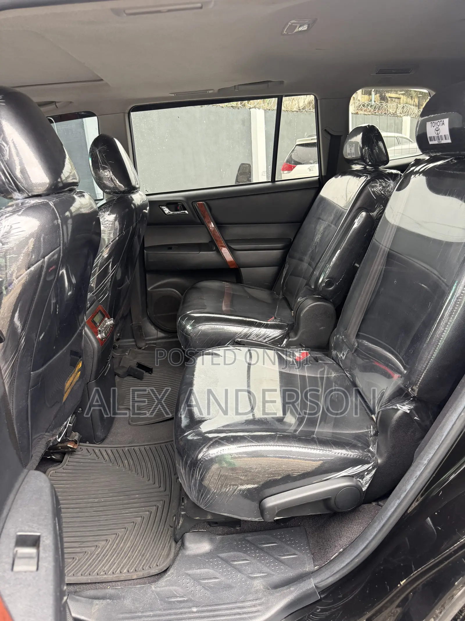 Toyota Highlander Limited 2011 Black