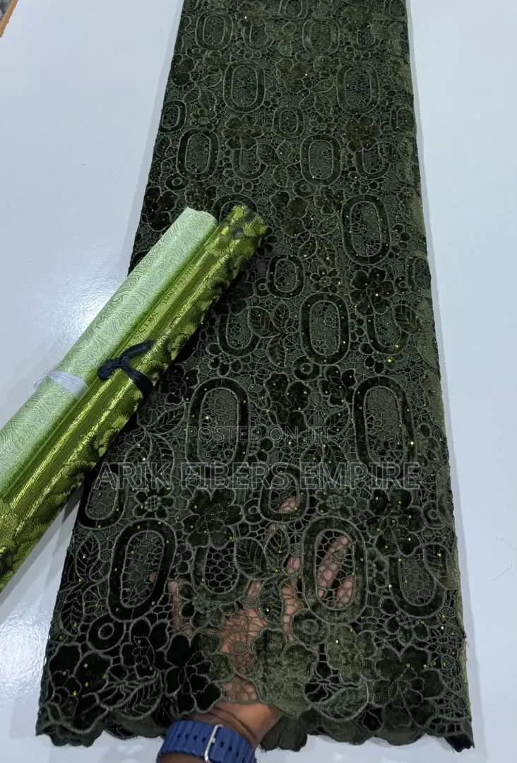Big Premium Velvet Lace