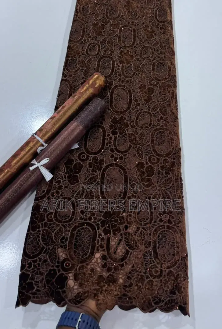 Big Premium Velvet Lace