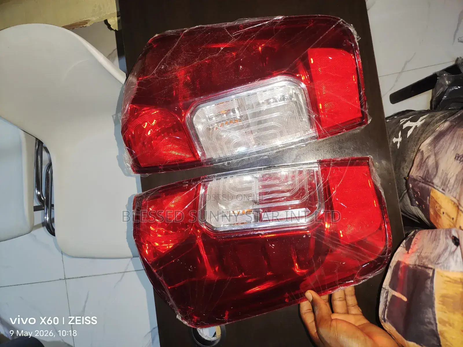 Back Light Nissan Navara 2016