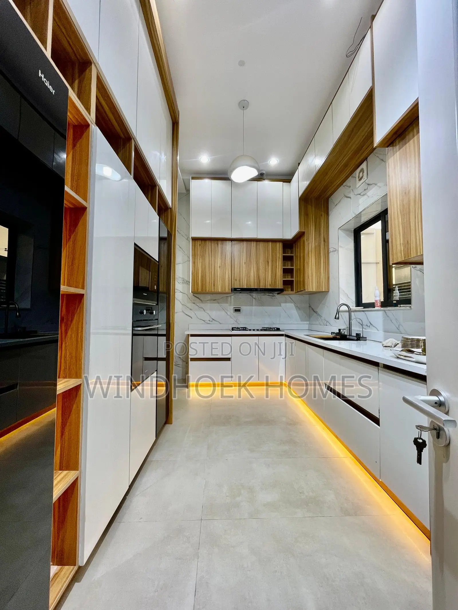 Furnished 6bdrm Duplex in Jahi for sale