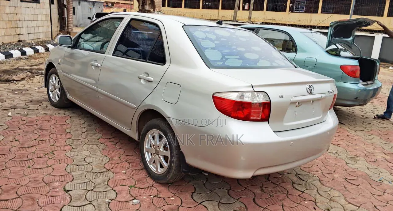 Toyota Vios 2006 Silver
