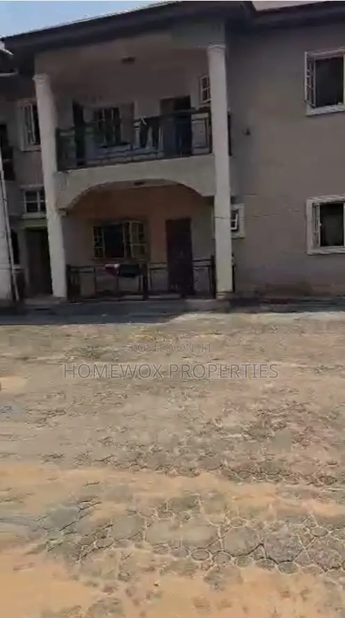 2bdrm Block of Flats in Rukpokwu for sale