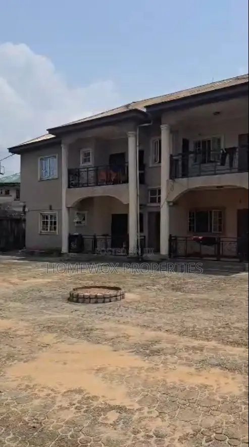 2bdrm Block of Flats in Rukpokwu for sale