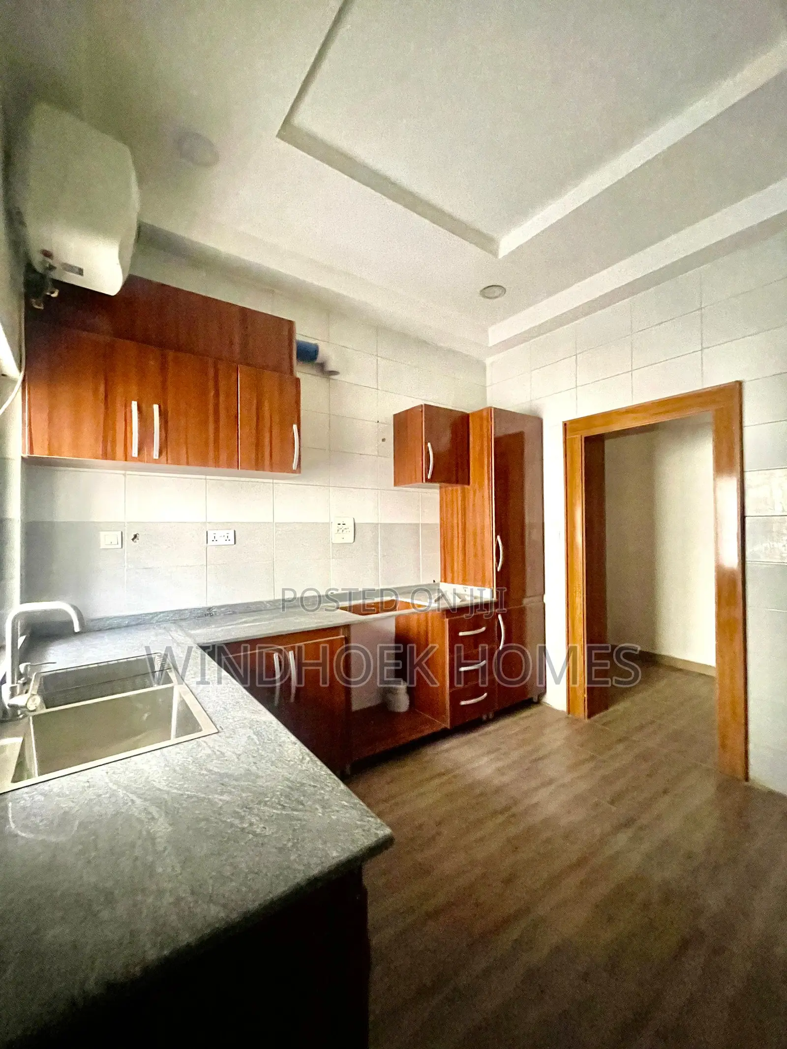 3bdrm Block of Flats in Jahi for rent