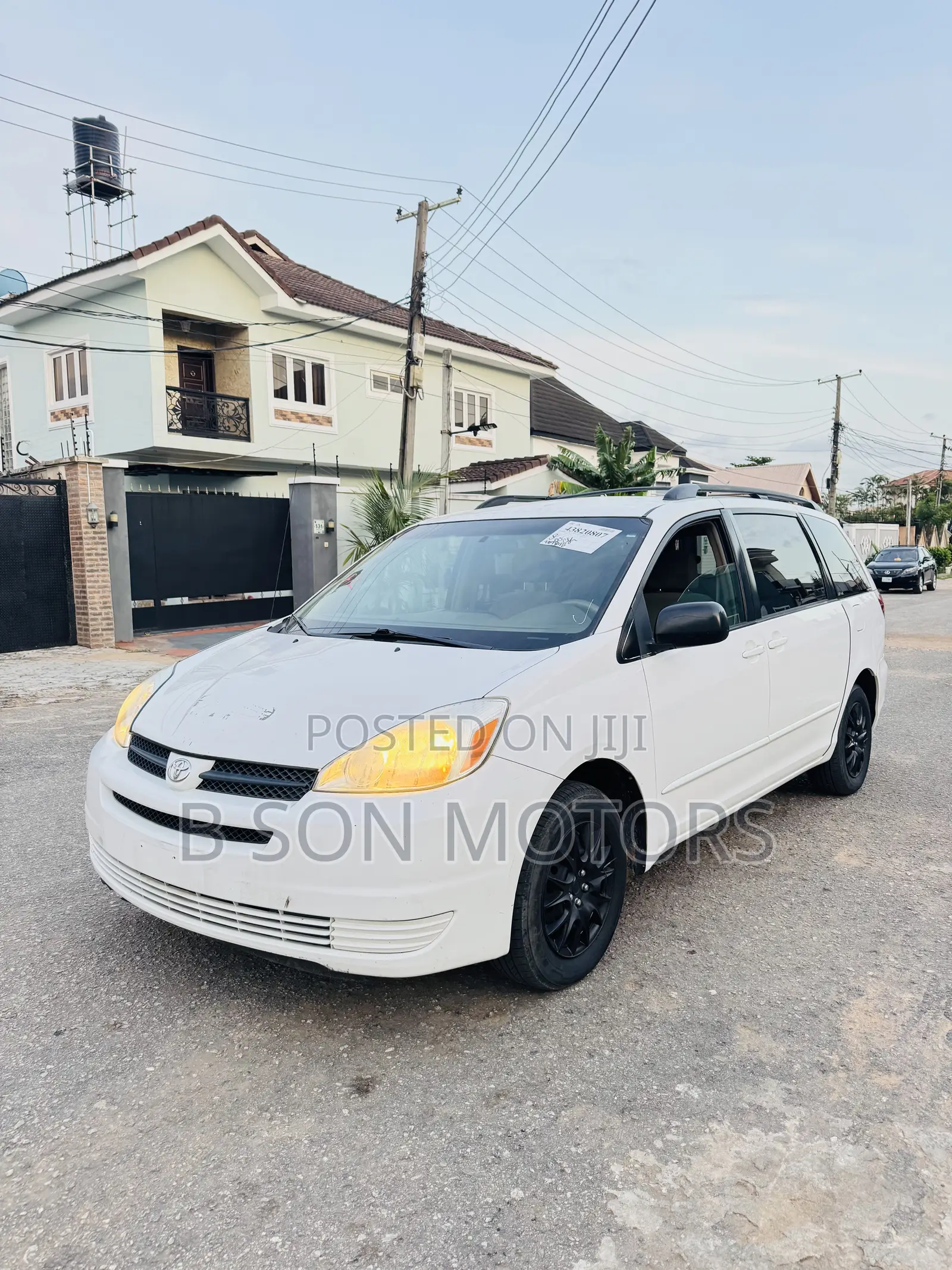 Toyota Sienna LE AWD 2005 White