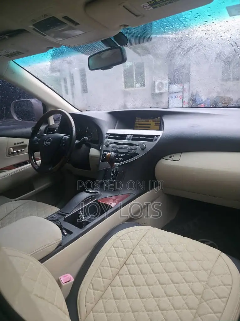 Lexus RX 350 2011 Gold