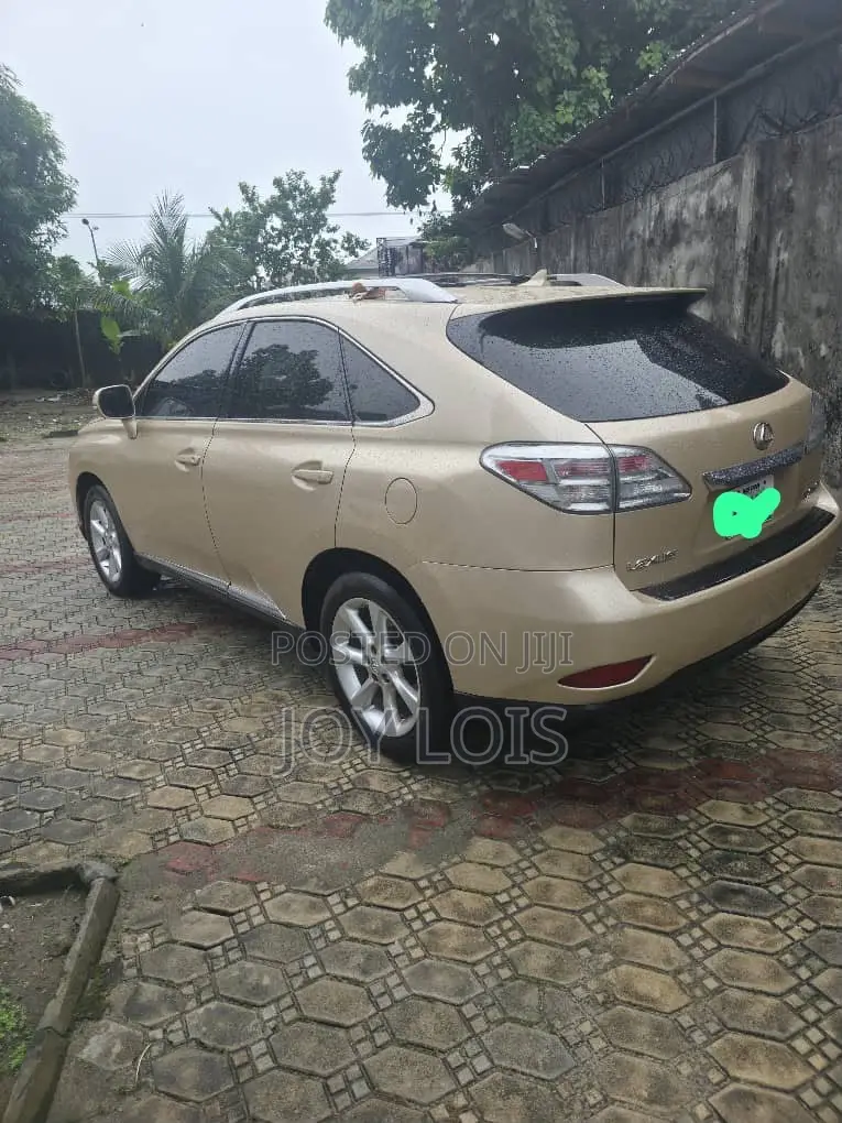 Lexus RX 350 2011 Gold