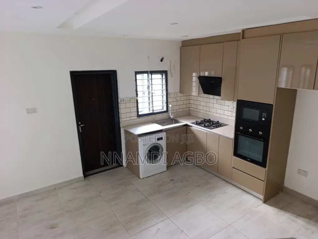 Furnished 2bdrm Maisonette in Ikate for rent