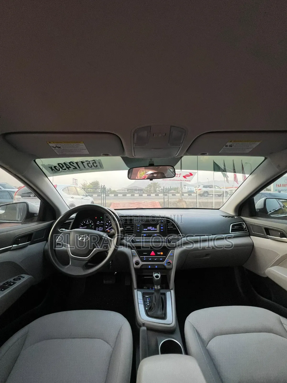 Hyundai Elantra 2017 Silver