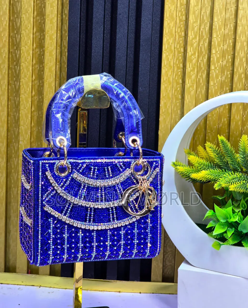 Fashion > Bags Accessories > Women's Handbags