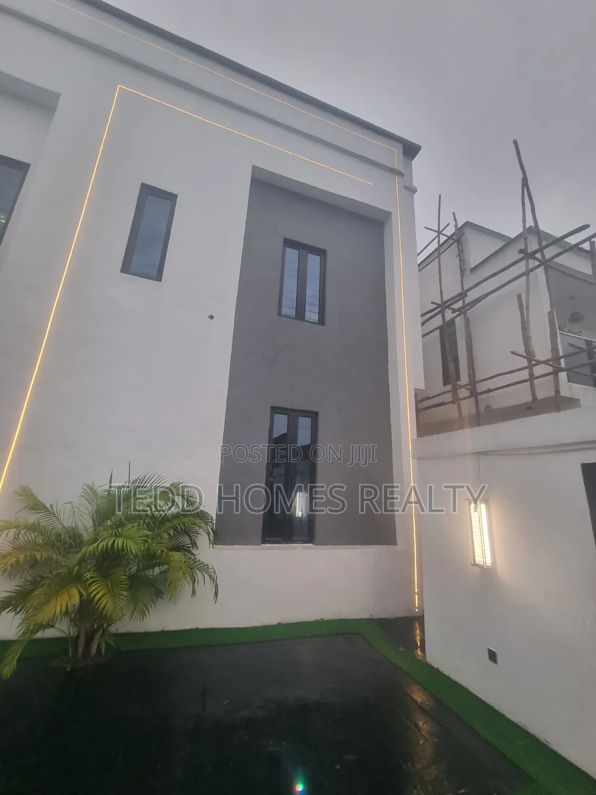 4bdrm Duplex in Lekki Palm City, Ado / Ajah for sale