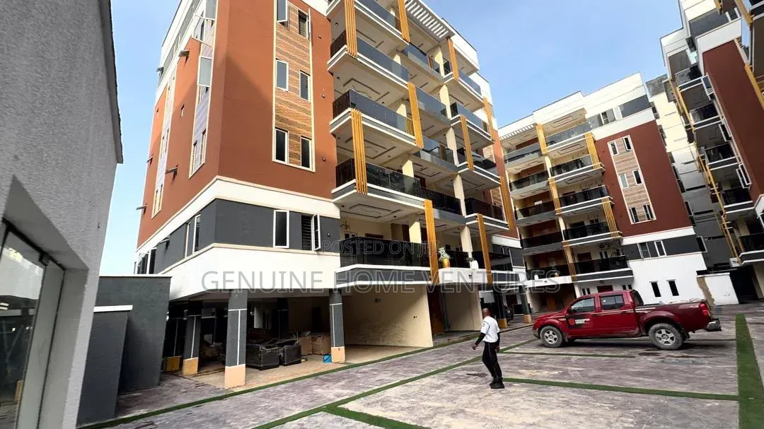 2bdrm Apartment in Lekki Phase One for sale