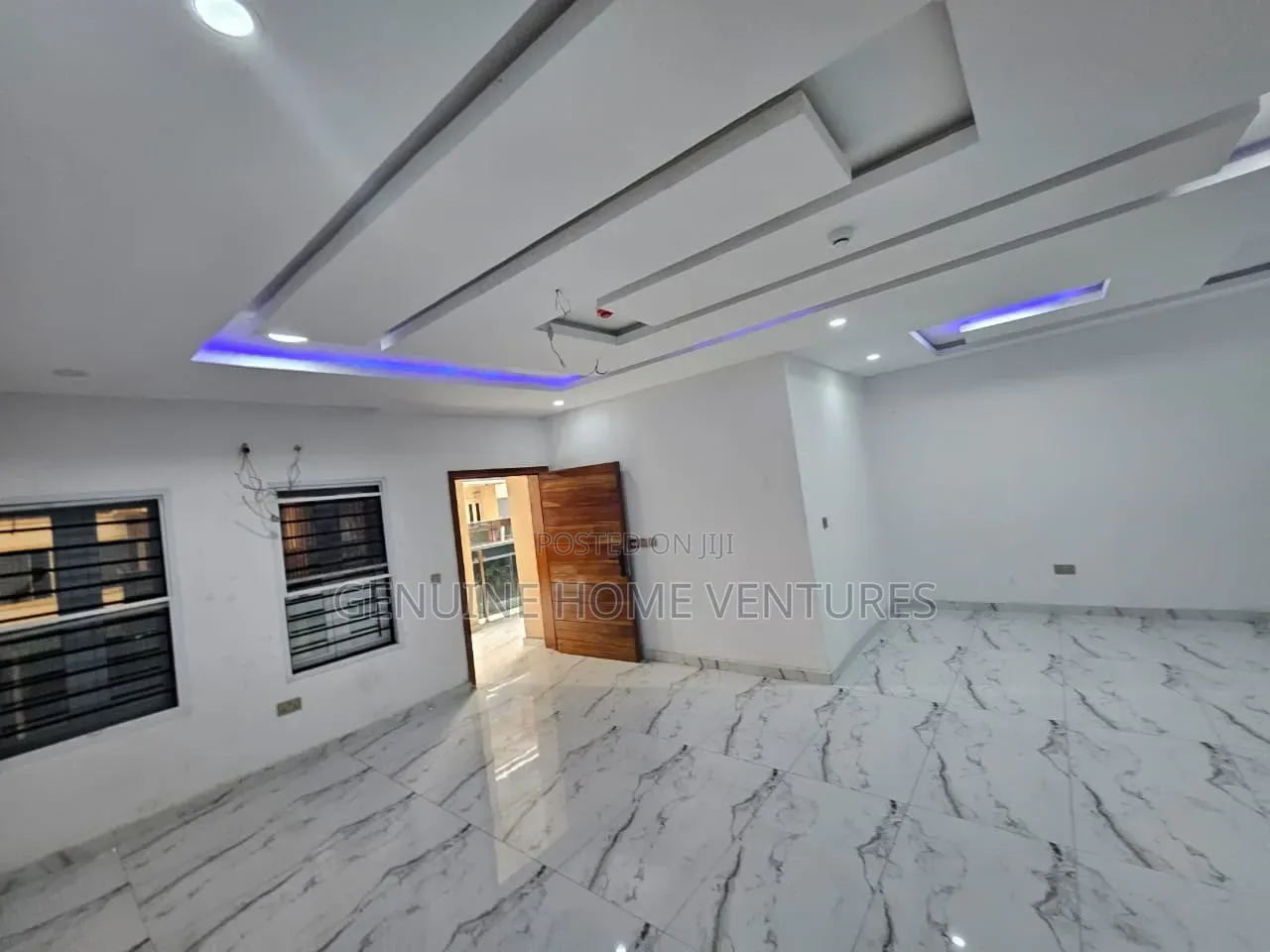2bdrm Apartment in Lekki Phase One for sale