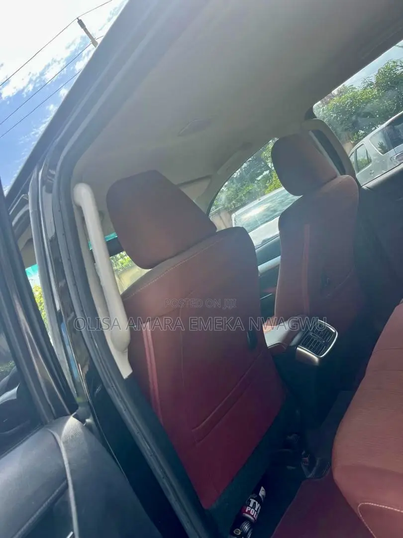 Toyota Hilux Revo Double Cab Petrol 2.7 AWD 2020 Black