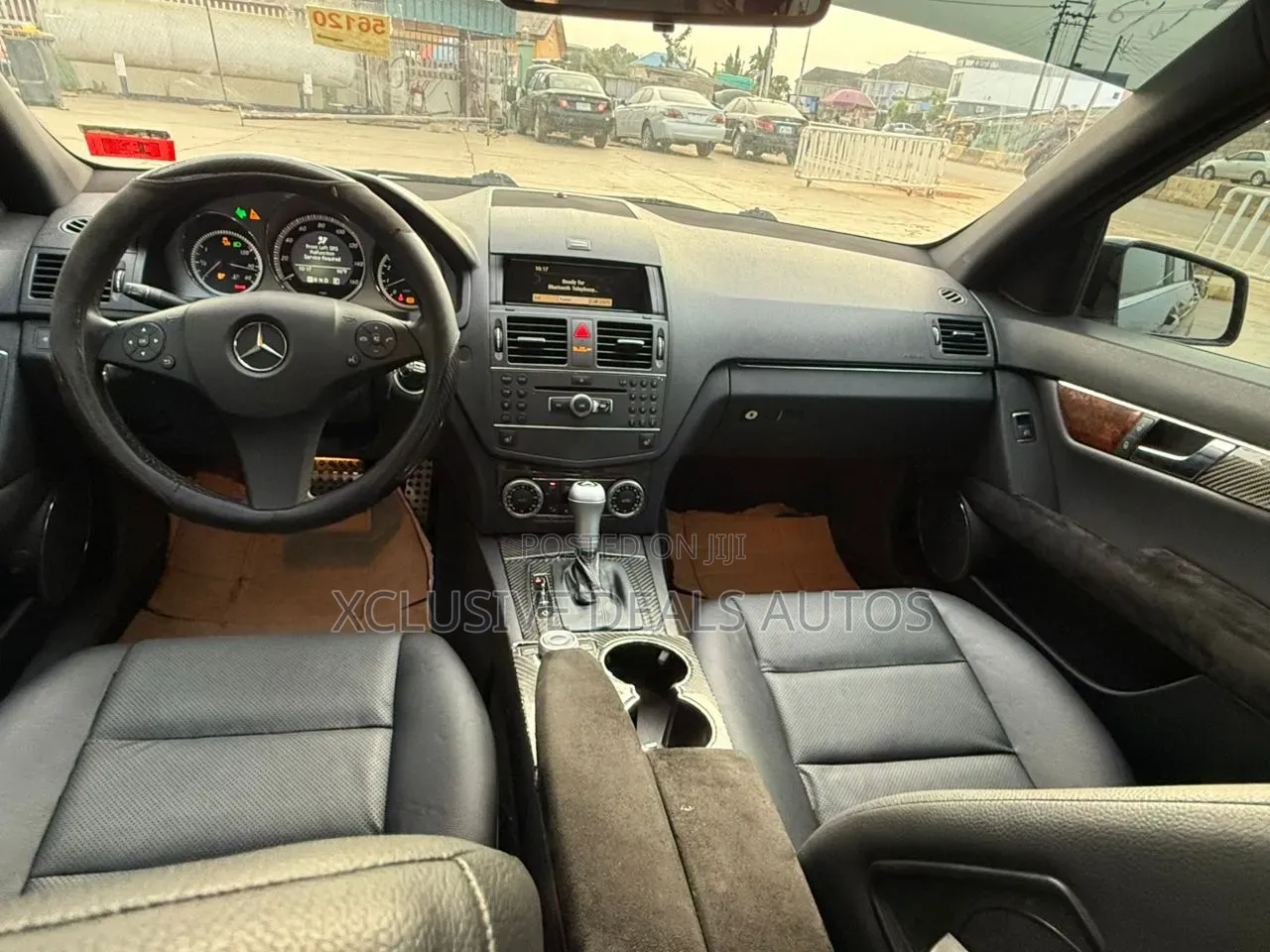 Mercedes-Benz C300 2011 Black