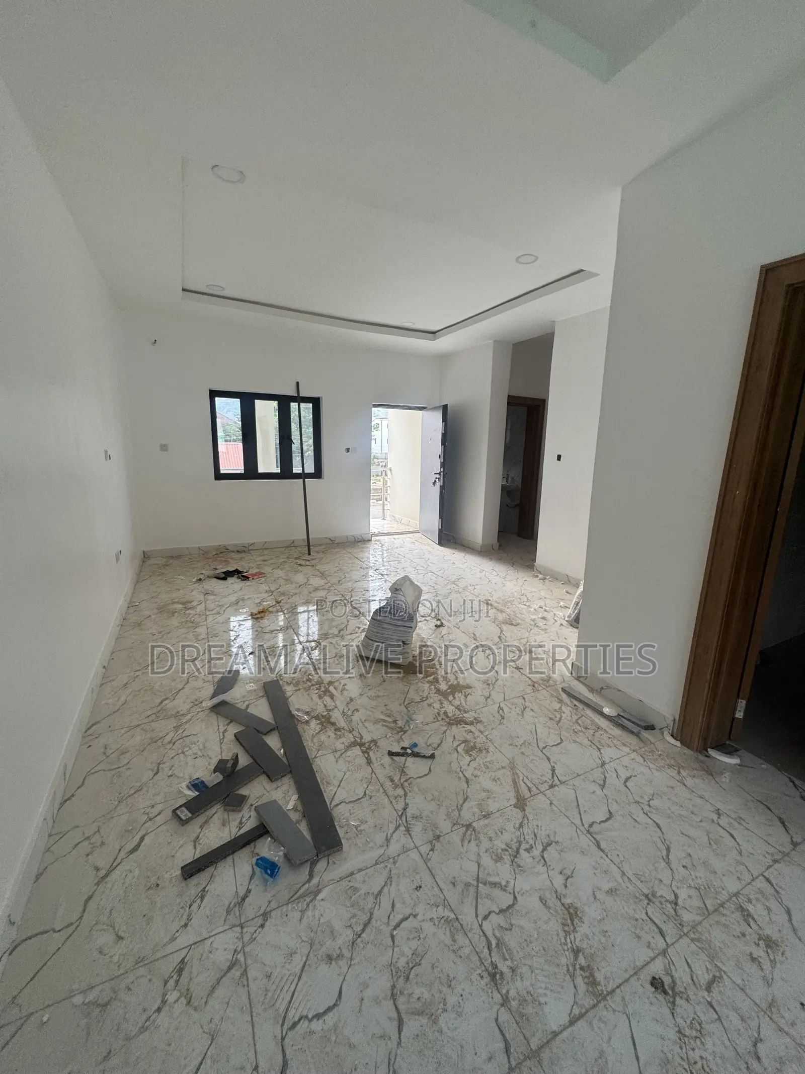 2bdrm Apartment in Dawaki for rent