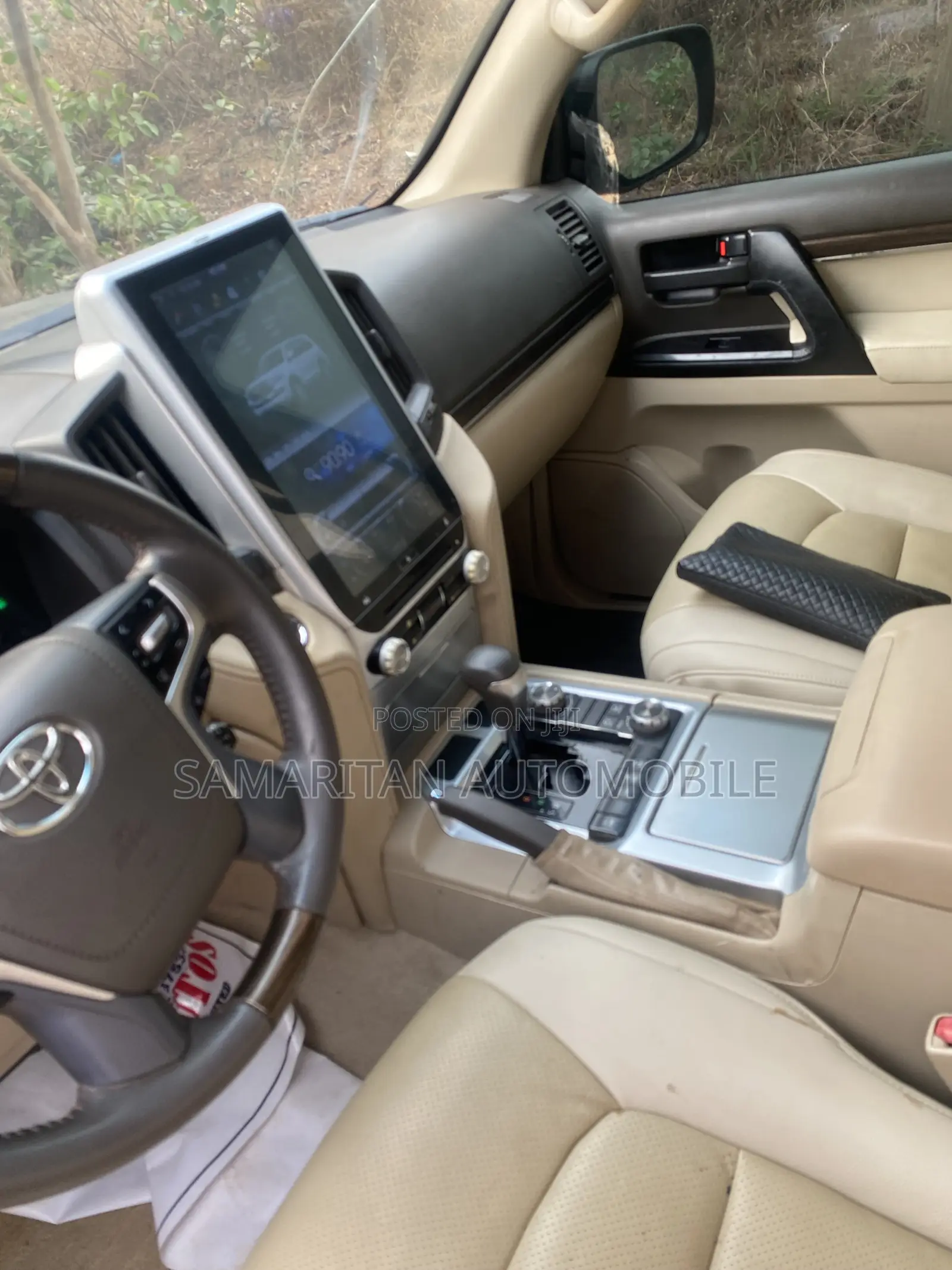 Toyota Land Cruiser 5.7 V8 GXR 2019 Black