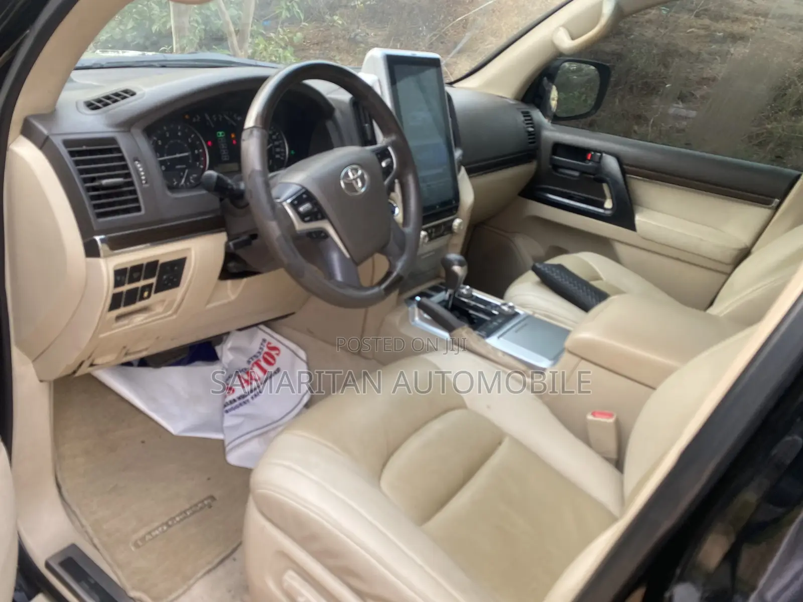 Toyota Land Cruiser 5.7 V8 GXR 2019 Black