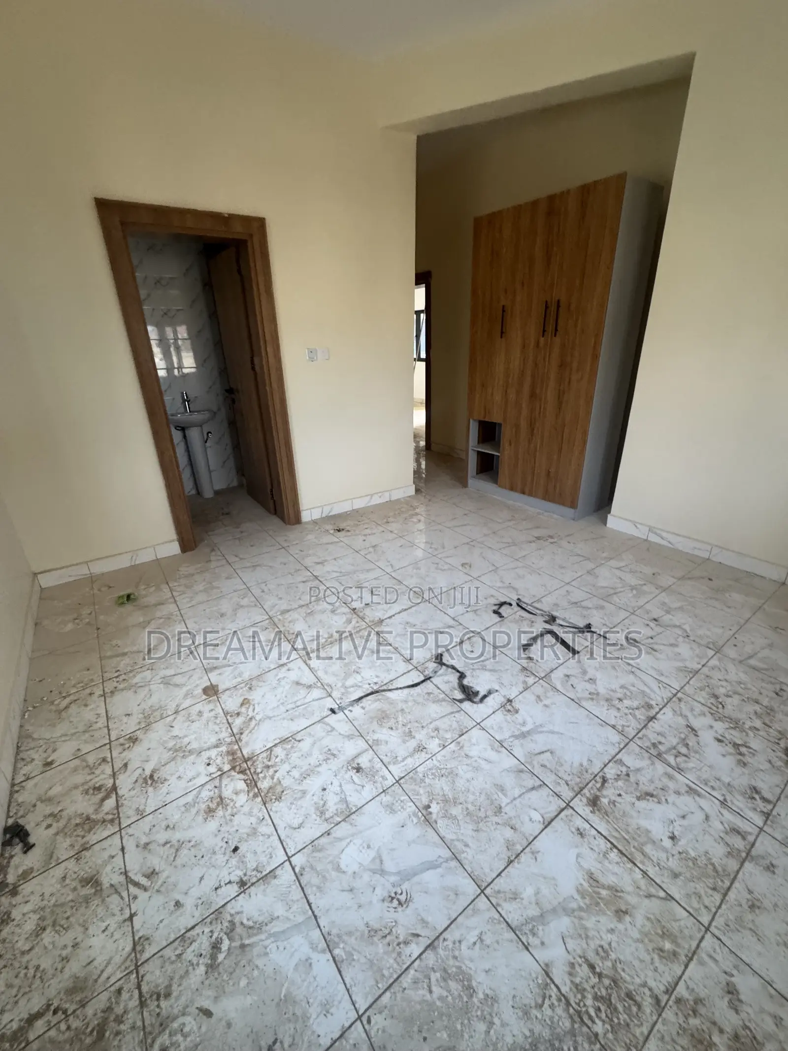 1bdrm Apartment in Dawaki for rent