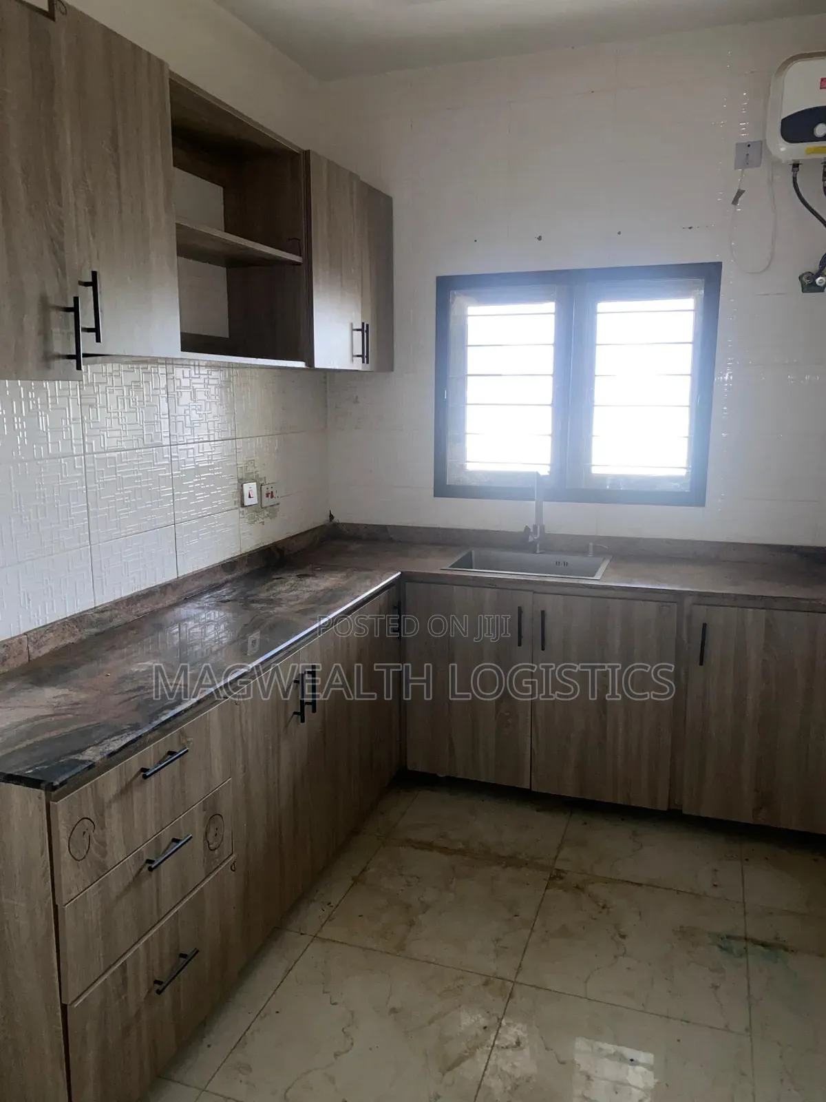 3bdrm Apartment in Sabon Lugbe for rent