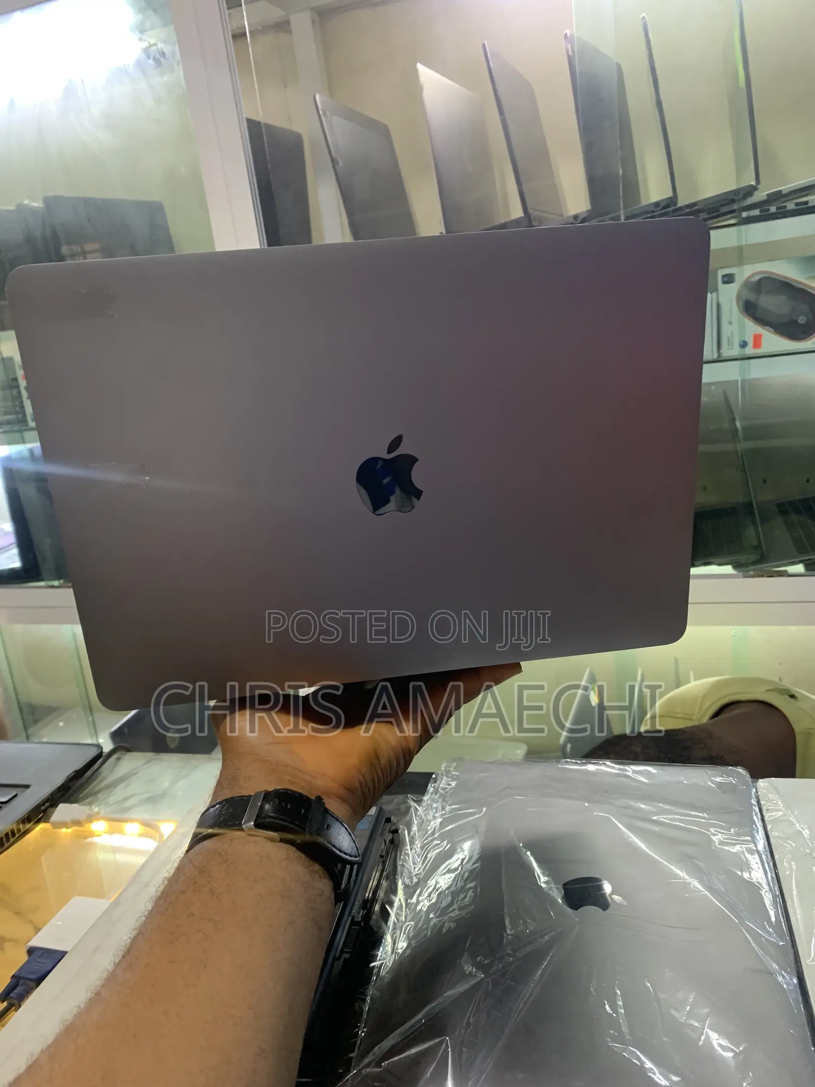 Laptop Apple MacBook Pro 2019 16GB Intel Core i5 SSD 256GB