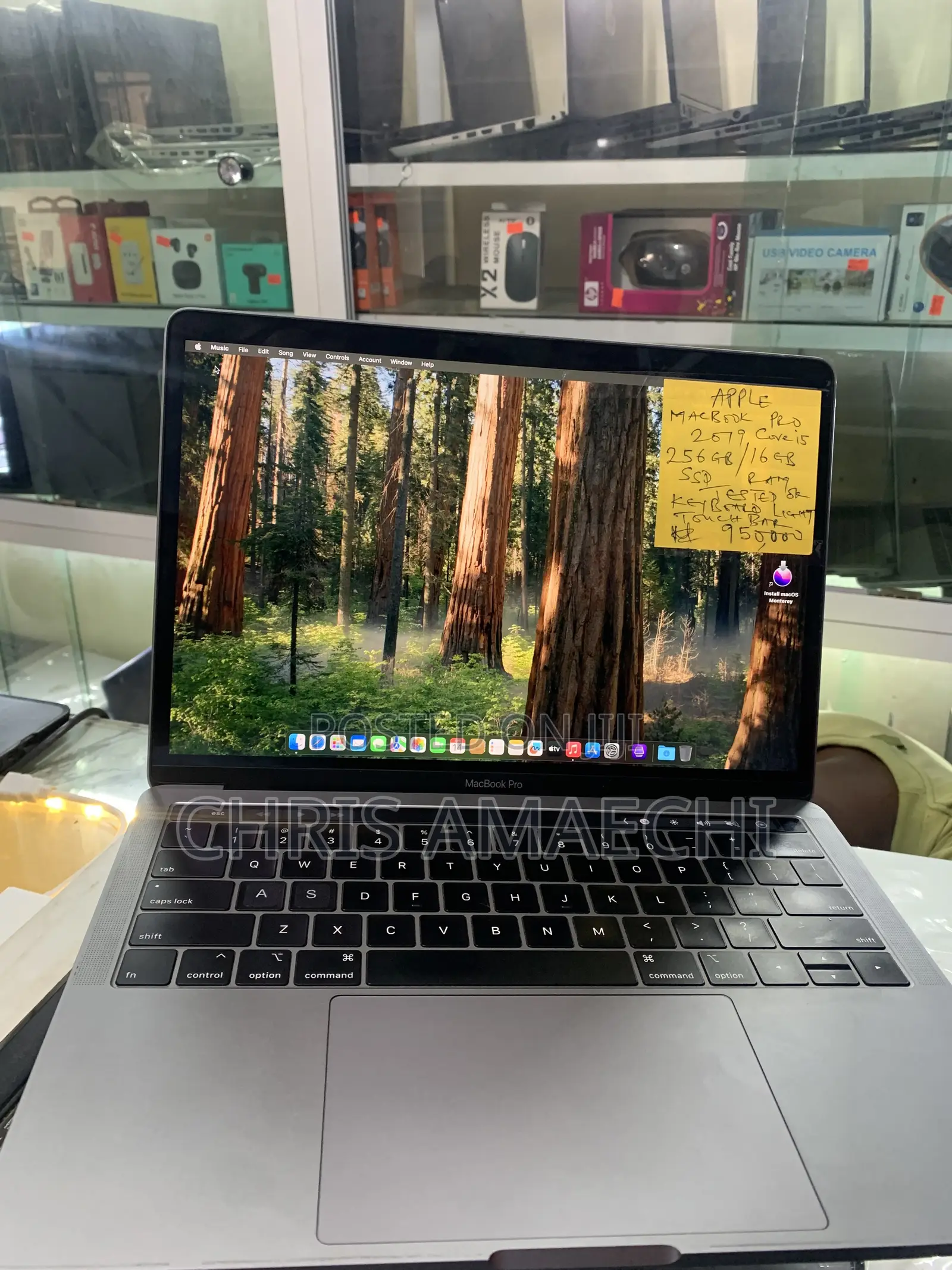 Laptop Apple MacBook Pro 2019 16GB Intel Core i5 SSD 256GB
