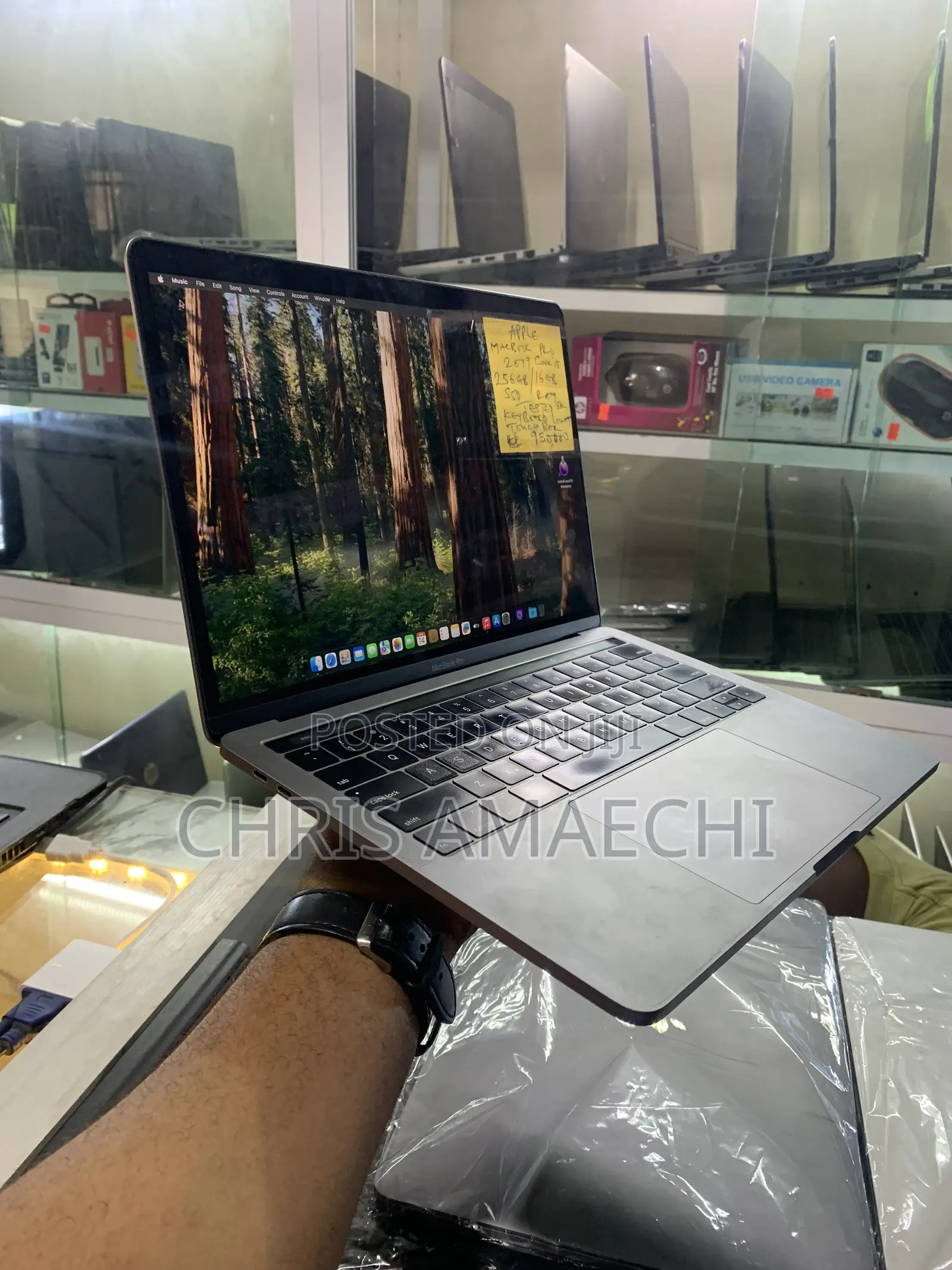 Laptop Apple MacBook Pro 2019 16GB Intel Core i5 SSD 256GB