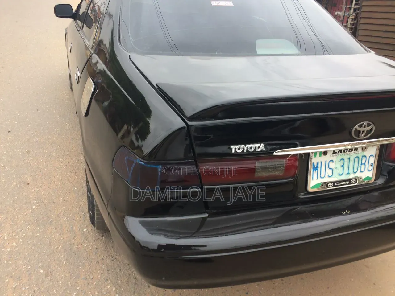 Toyota Camry 2000 Black