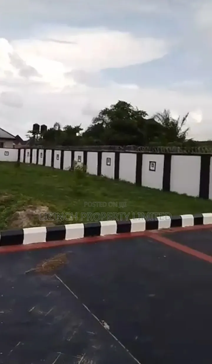 3bdrm Bungalow in Benin City for sale