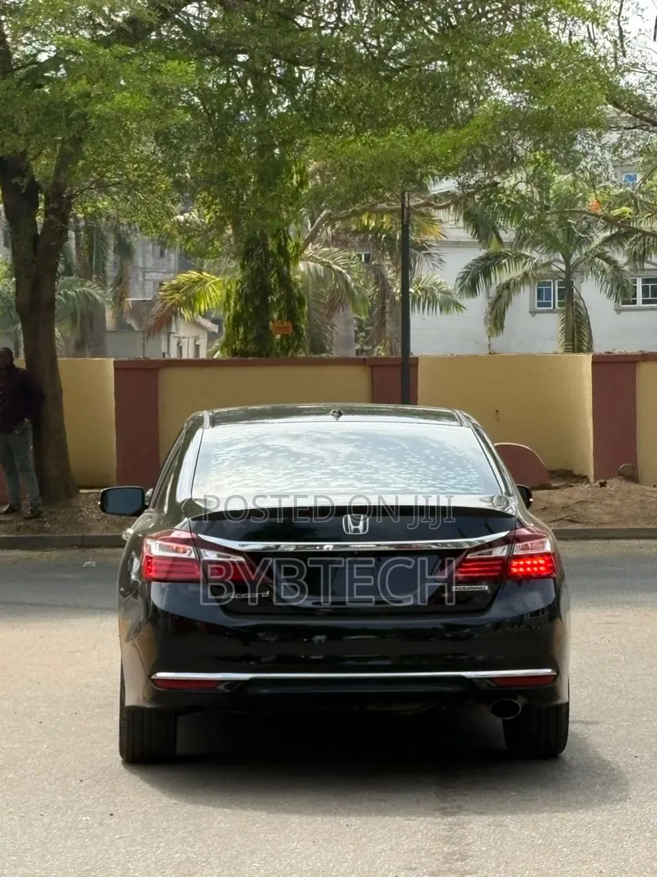 Honda Accord Touring 2dr Coupe FWD (3.5L 6cyl 6A) 2016 Black