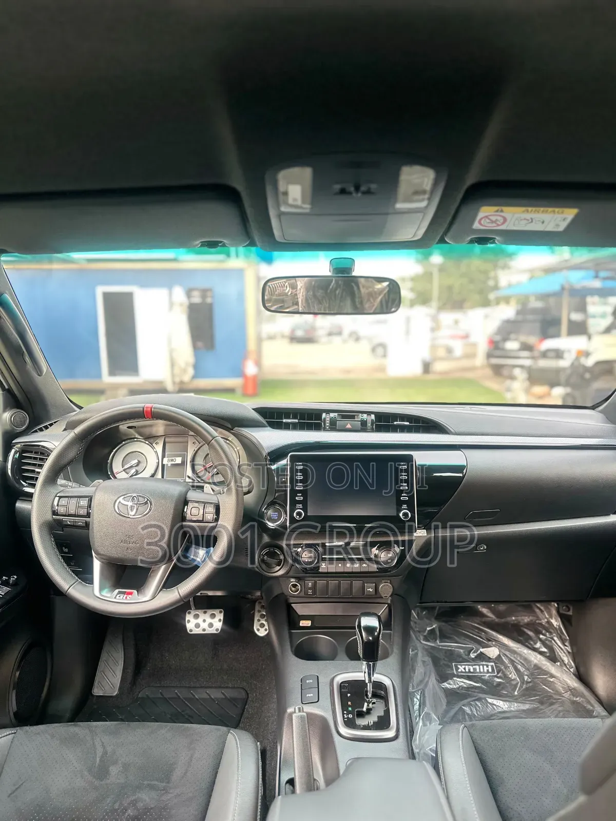 New Toyota Hilux 2025 White
