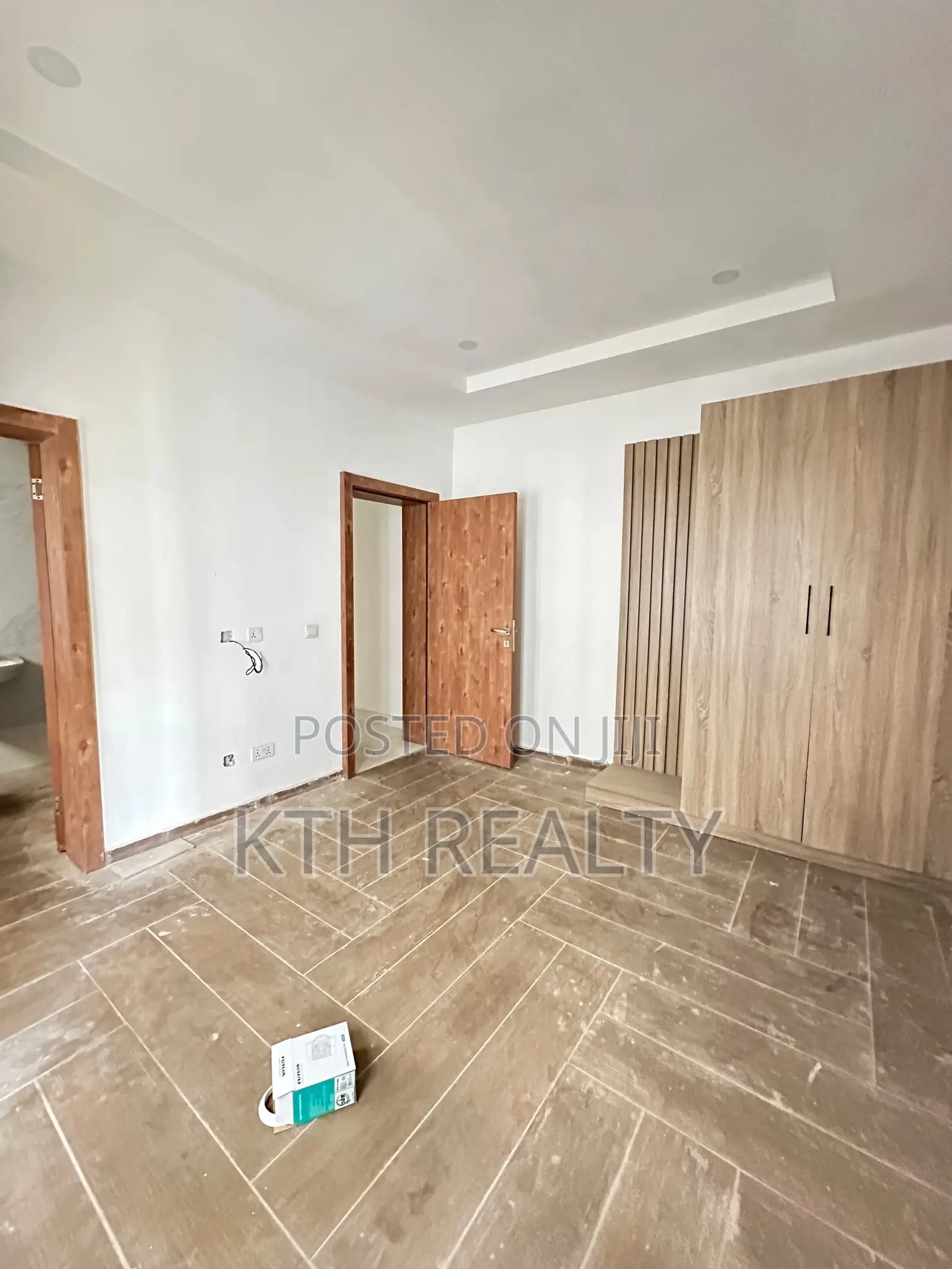 1bdrm Apartment in Lekki for sale