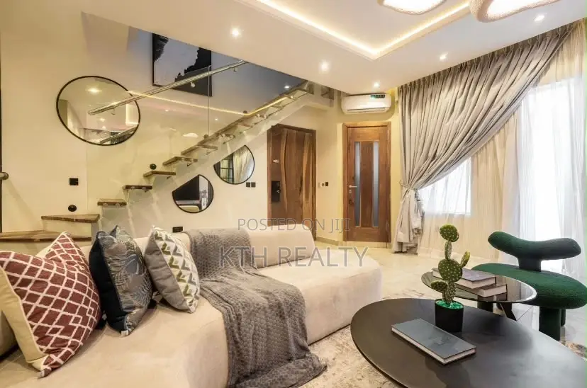 Furnished 2bdrm Apartment in Lekki for sale