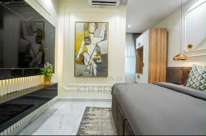 Furnished 2bdrm Penthouse in Lekki for sale