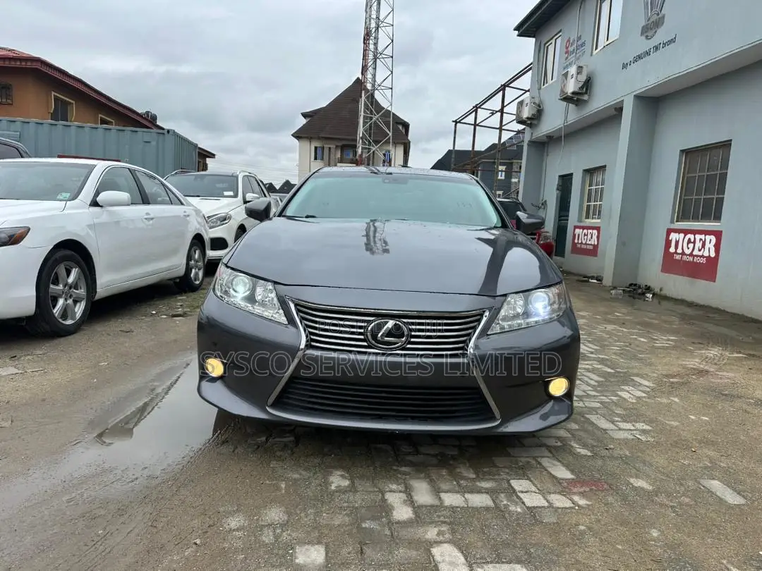 Lexus ES 350 FWD 2013 Gray