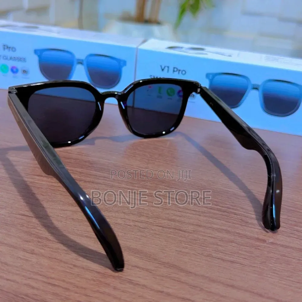 V1 Pro Smart Glasses - With Seamless Audio, Calls Voice Control