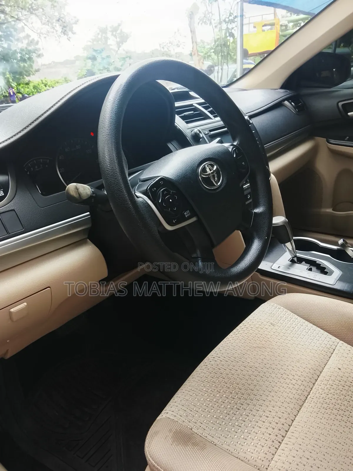 Toyota Camry LE 4dr Sedan (2.5L 4cyl 6A) 2013 Red