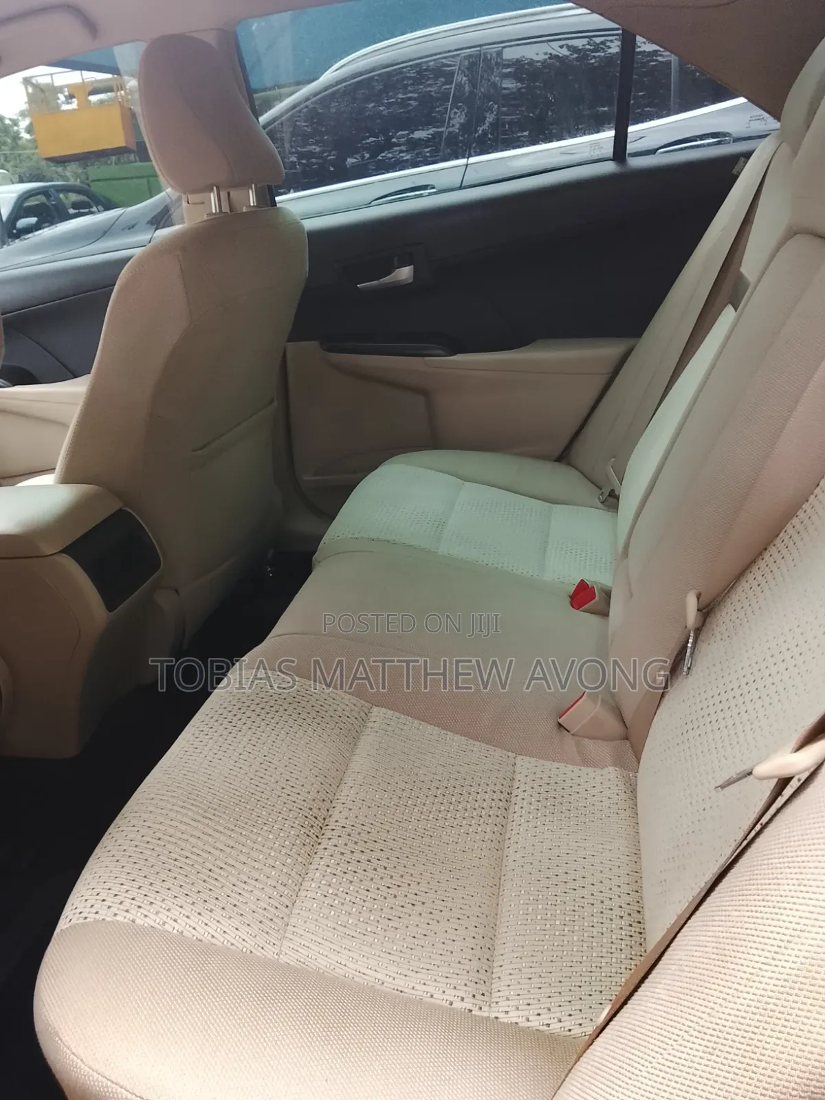 Toyota Camry LE 4dr Sedan (2.5L 4cyl 6A) 2013 Red